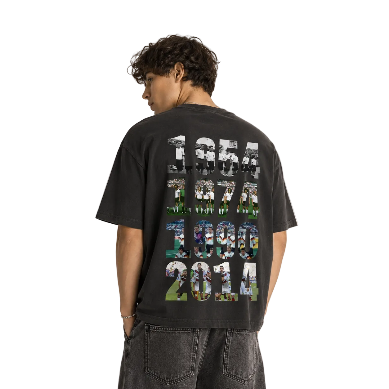 WM26 History Oversize Tee
